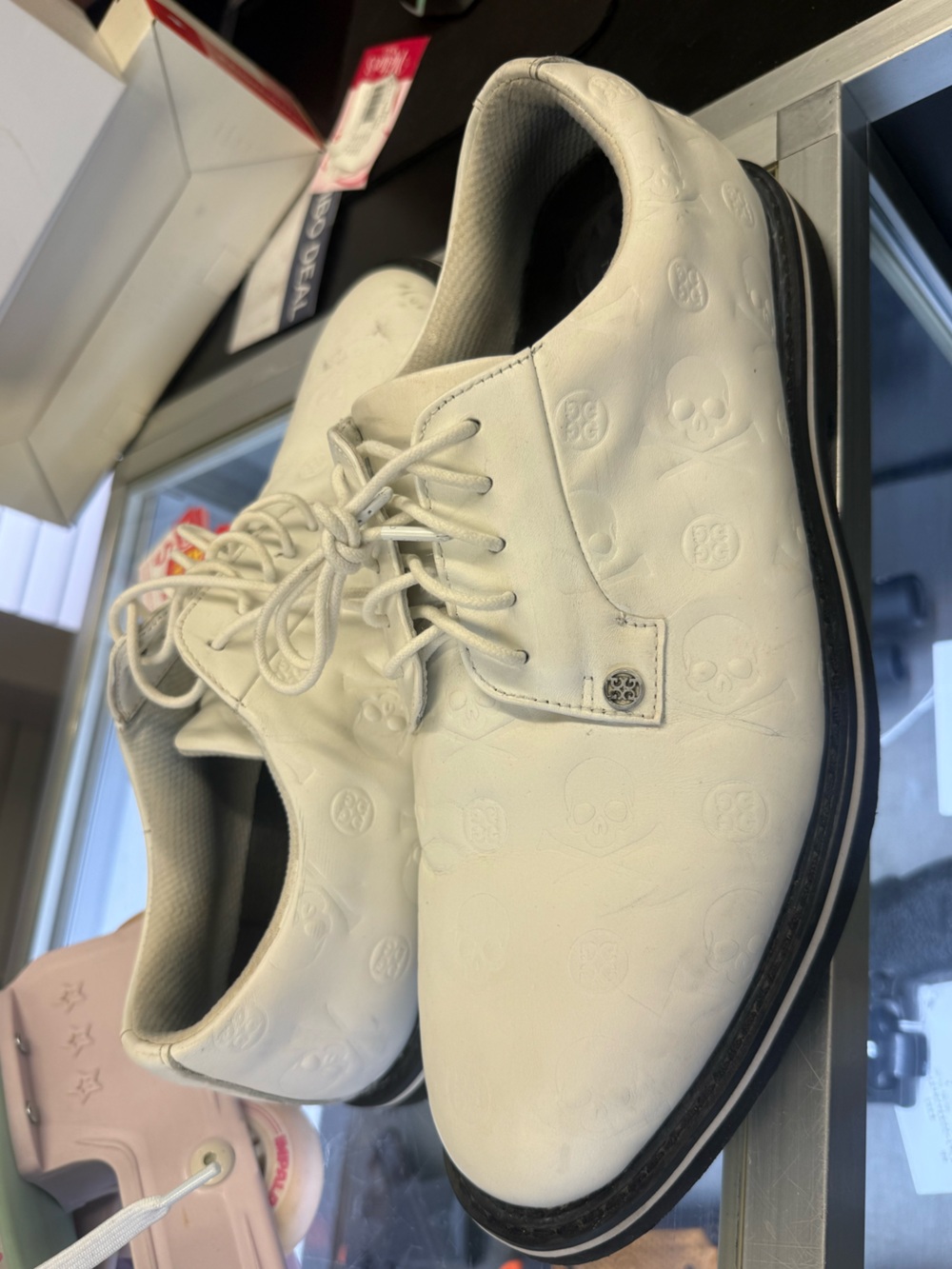 G/FORE Gallivanter golf shoes embossed skulls golf rare limited sneakers tiger